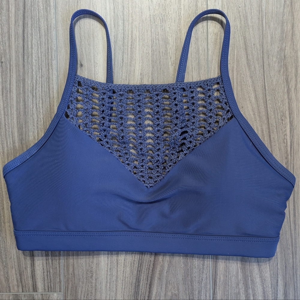 Lorna Jane Blue Crochet-Front Sports Bralette